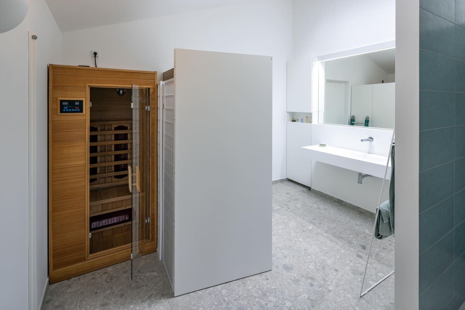 Infrarotwärmekabine im Holzhaus in Siegsdorf