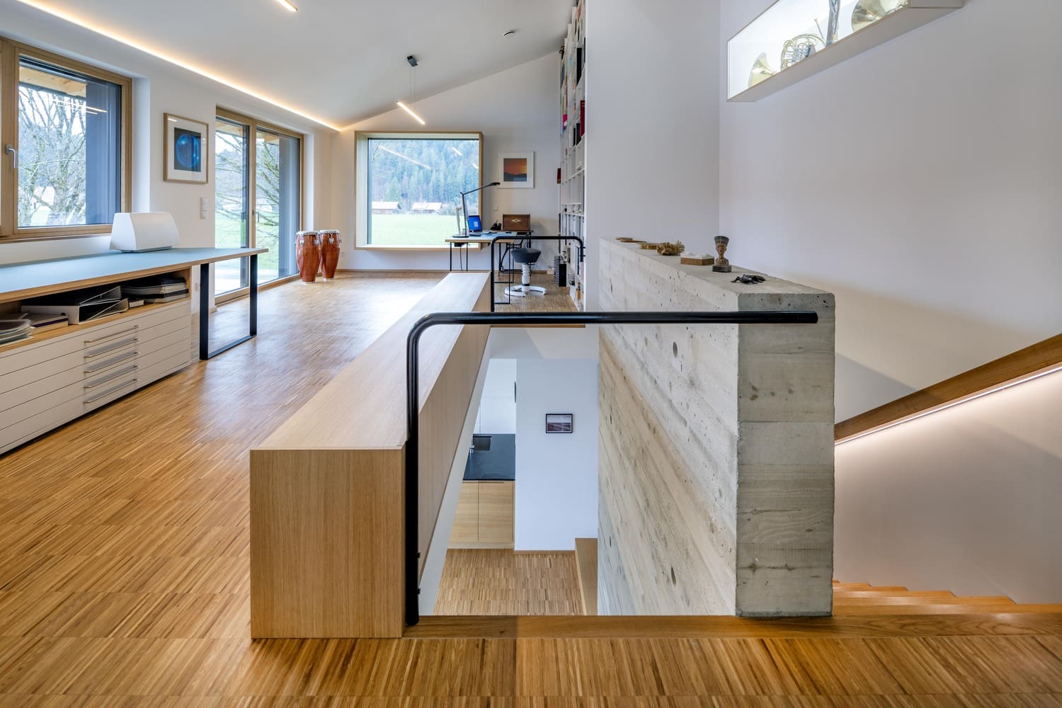 Stäbchenparkett im OG